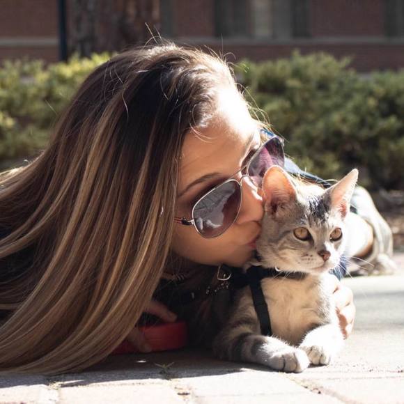 Meet your Posher, Kiana - Picture 1 of 1